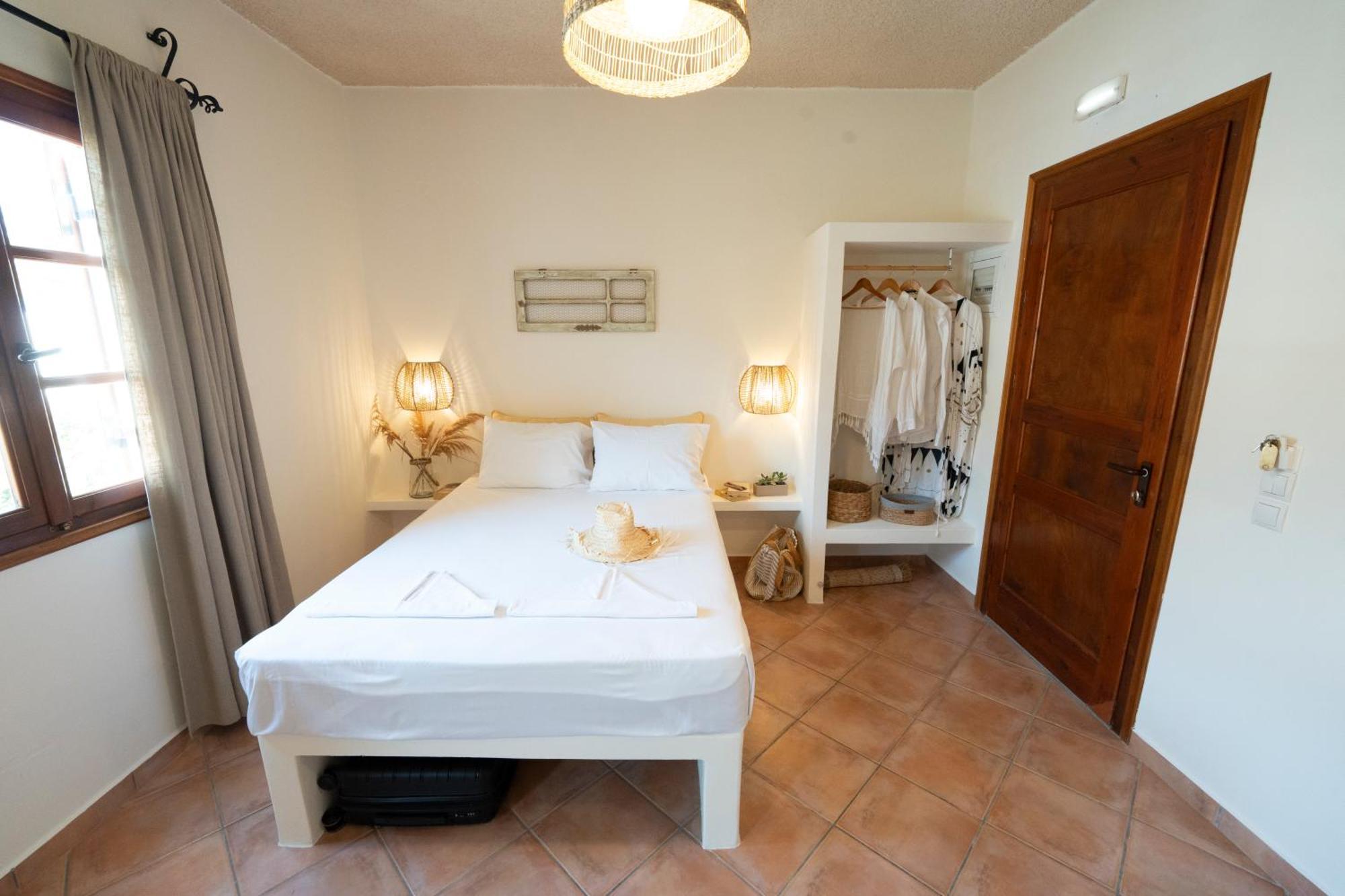 Aparthotel Ligaries Kini Exteriér fotografie