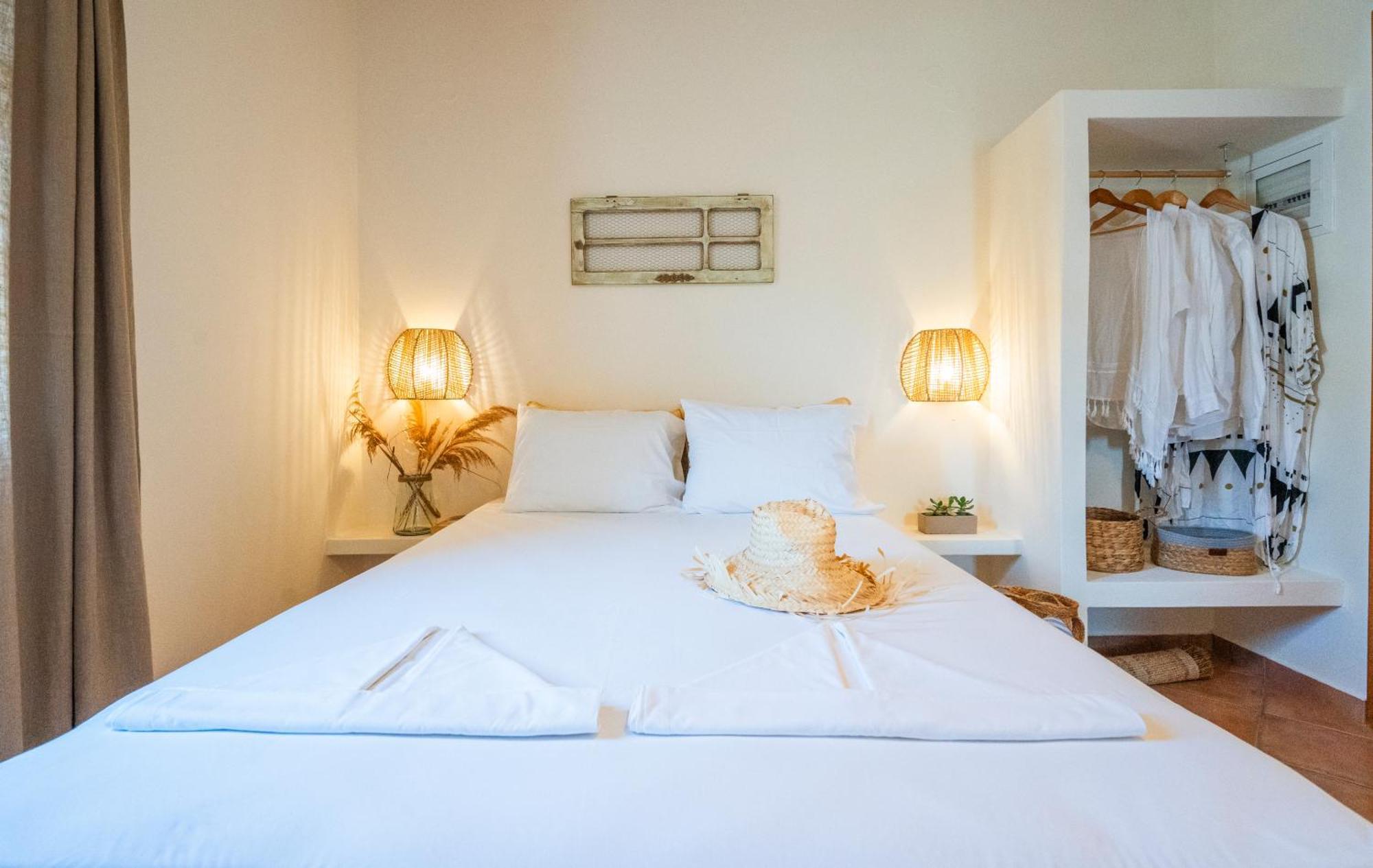 Aparthotel Ligaries Kini Exteriér fotografie